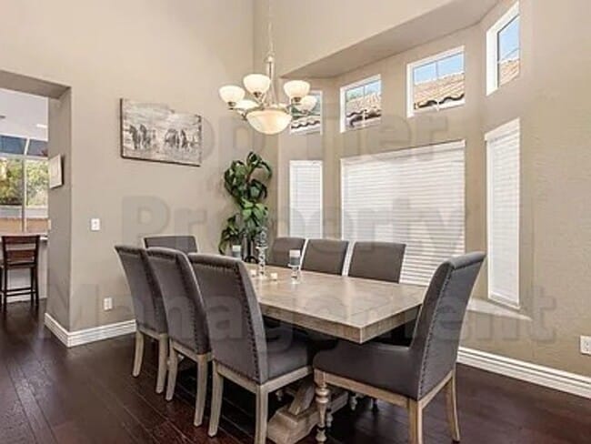 Building Photo - Luxurious 5-Bedroom Rancho Del Oro Home with Solar – Available Now!