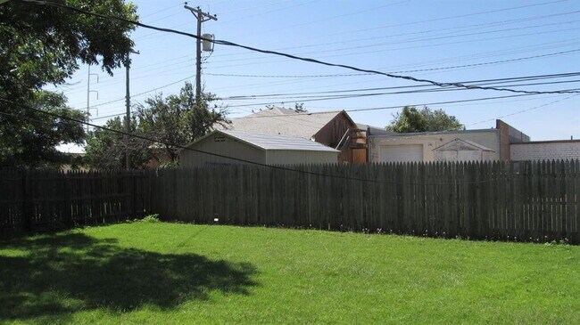 Building Photo - 3203 33rd St