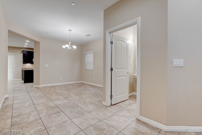 Building Photo - 1067 Fish Pond Ave