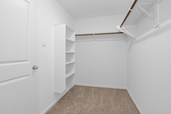Building Photo - 3518 Grassland Dr