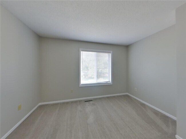 Building Photo - 9934 170th St W