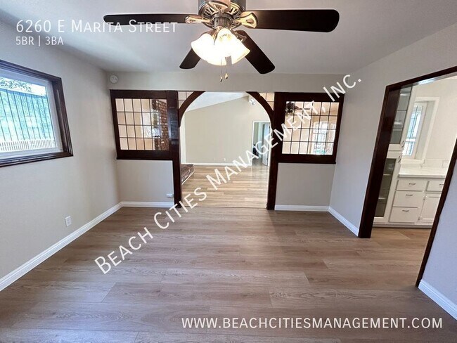Building Photo - 6260 E Marita St