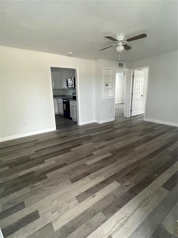 Building Photo - 1407 N Betty Ln