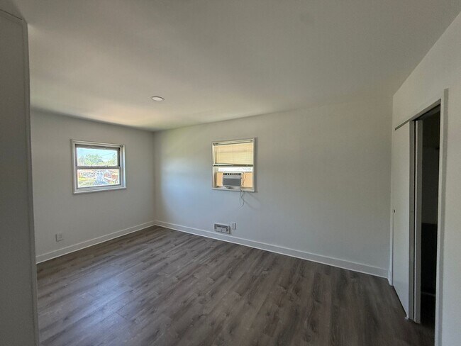 Building Photo - 7805 Brevort Rd