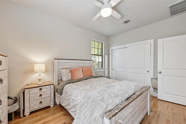 Building Photo - 4410 Jester Dr