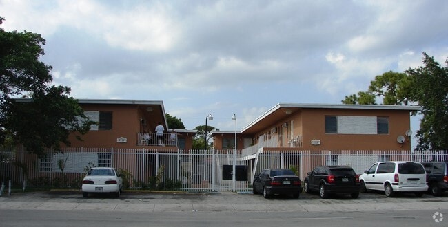 Opa Villas - Sharazad Apts