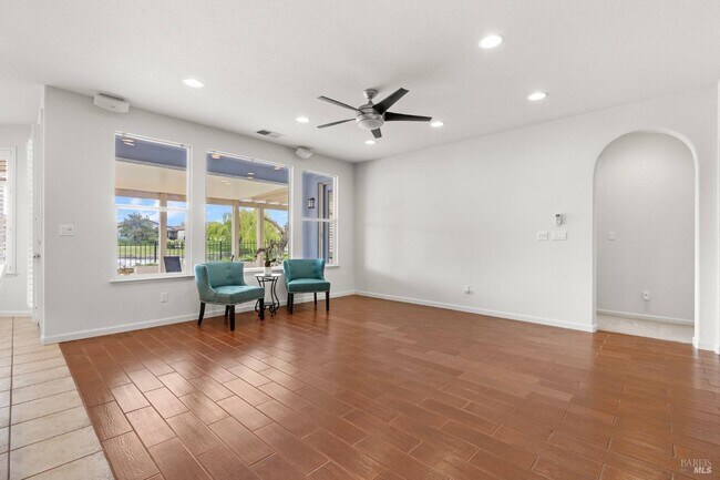 Building Photo - 369 Pebble Beach Dr