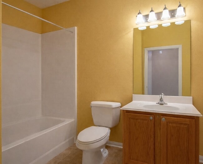 Building Photo - 418 Price Dr