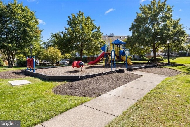 Building Photo - 6306 Spruce Mill Dr