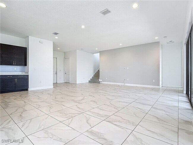 Building Photo - 4815 Frattina St.