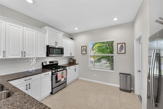 Building Photo - 11609 Piedmont Park Crossing