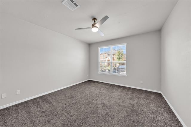 Building Photo - 2249 Barx Dr