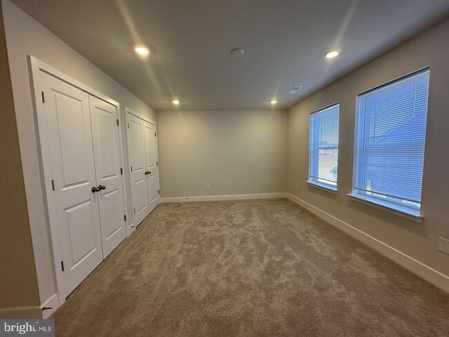 Building Photo - 34273 Graham Cir