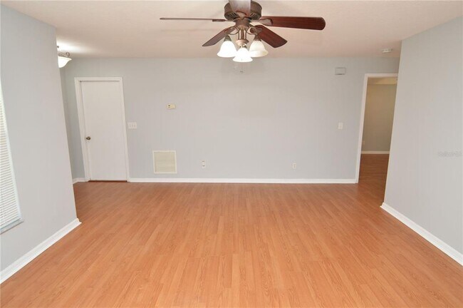Building Photo - 11116 Lake Tahoe Dr