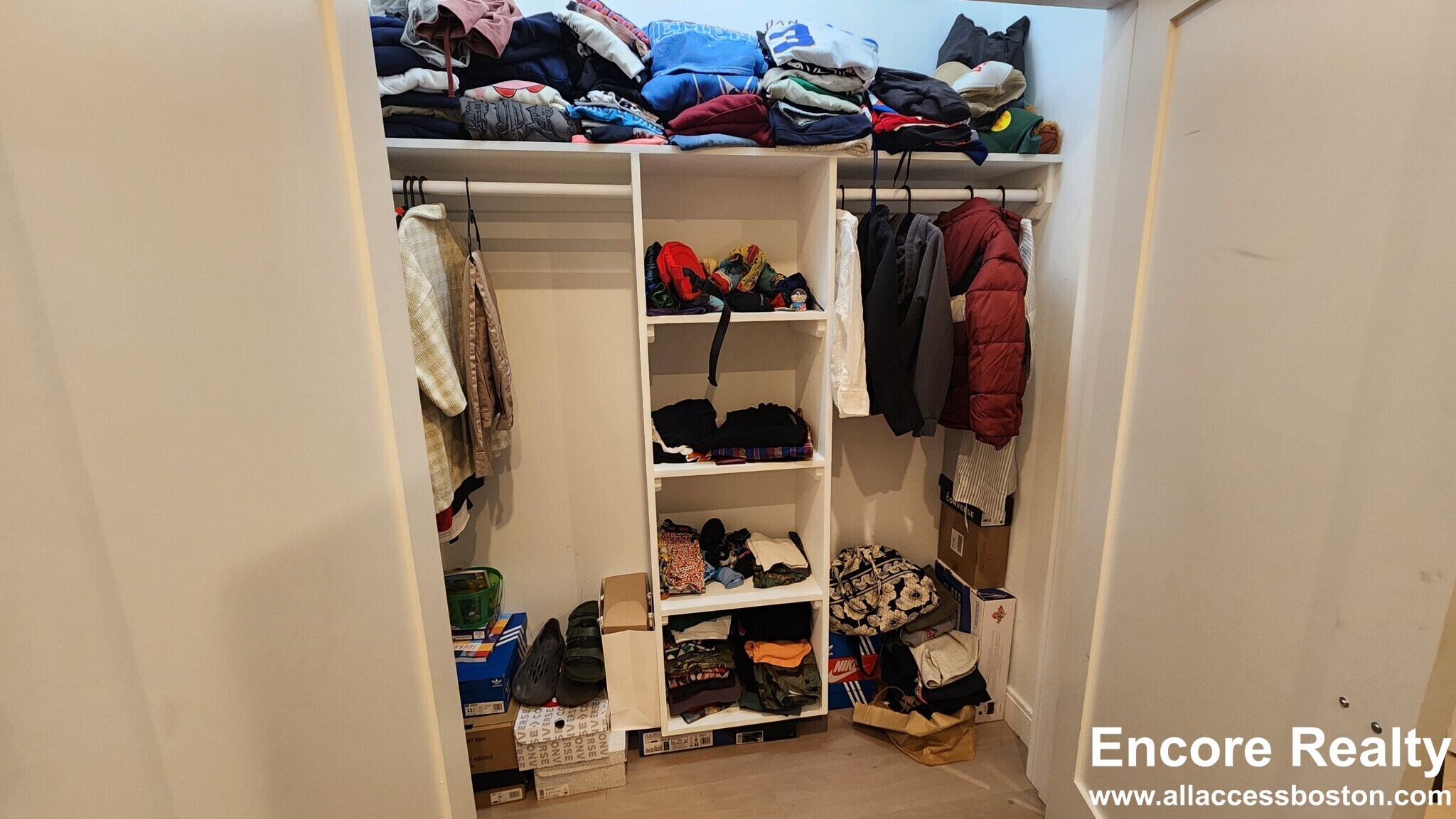 Building Photo - 32 Cummins Hwy