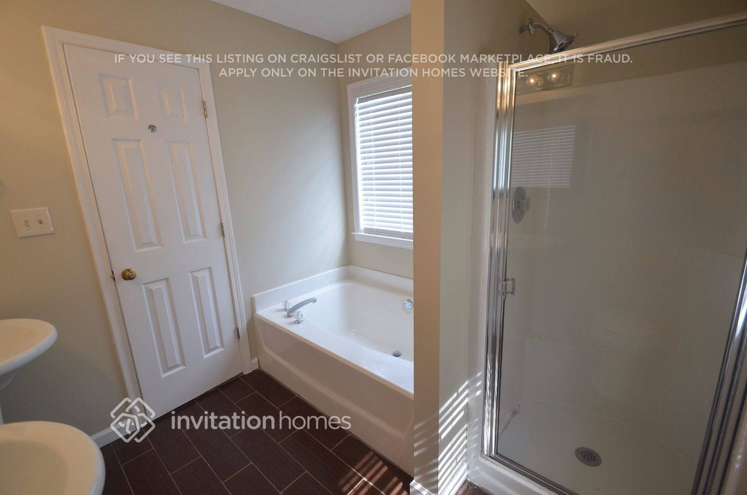 Building Photo - 4301 Emerald Ln