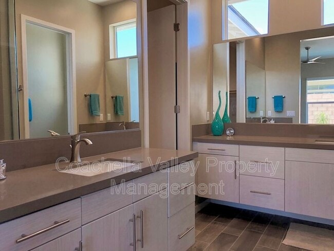 Building Photo - 4141 Sadao Ct