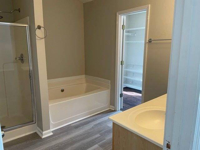 Building Photo - 2545 Avery Park Cir