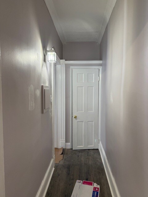 Building Photo - 44 Lincoln Ave