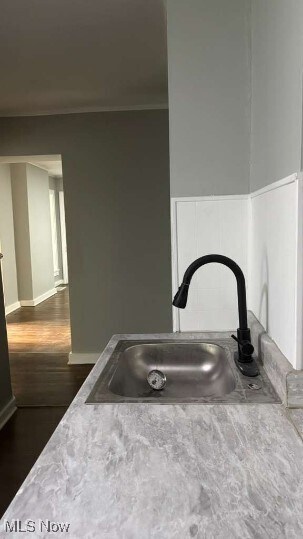 Building Photo - 889 Rombach Ave