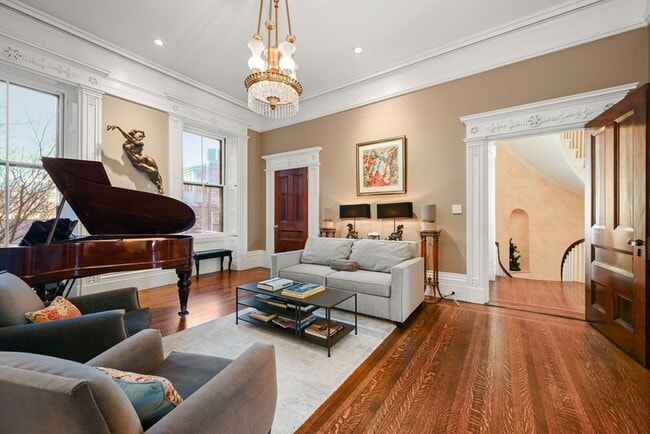 Building Photo - 59 Mt Vernon St