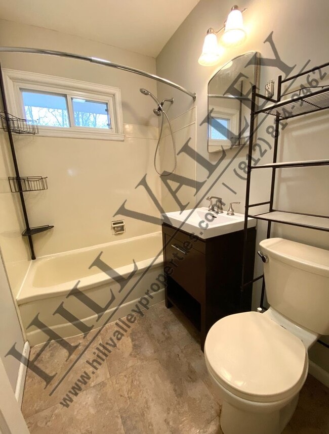 Building Photo - Two Bedroom Home East