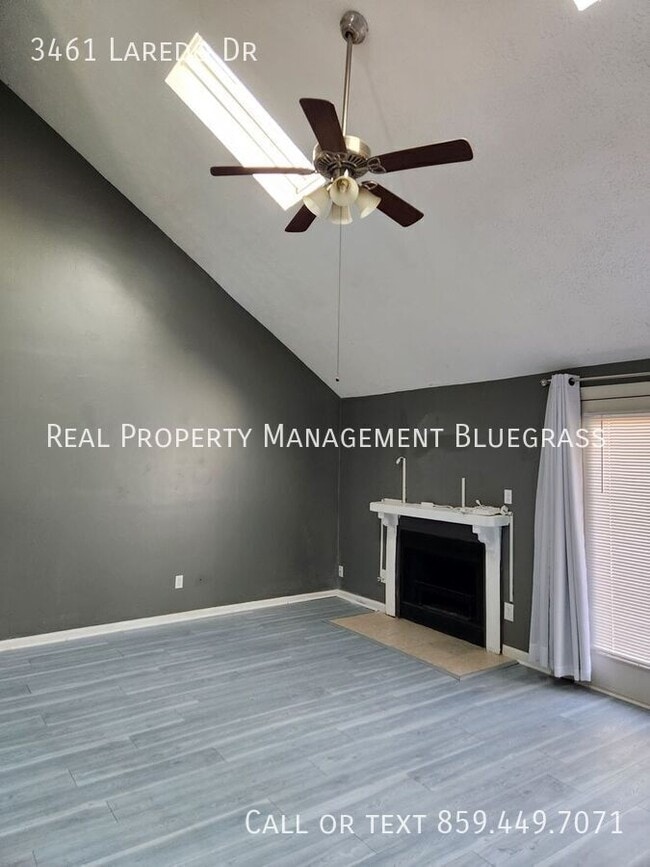 Building Photo - 3461 Laredo Dr