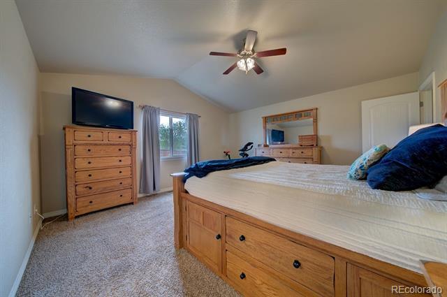 Building Photo - 8013 Pinfeather Dr