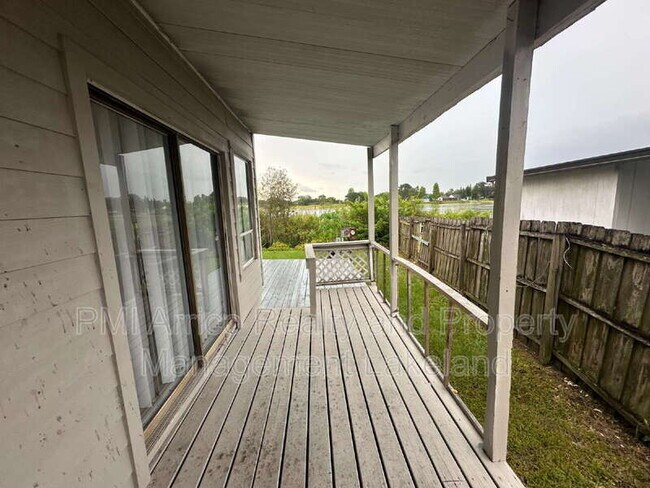 Building Photo - 1108 Country Club Ln