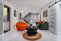 Building Photo - 4016 Eaton Dr