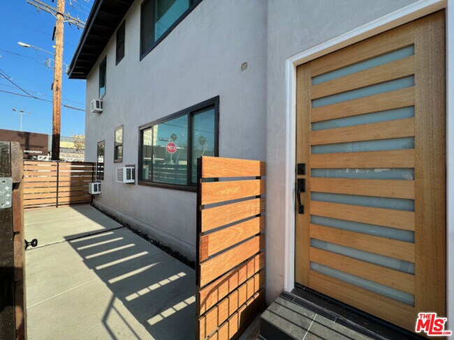 Building Photo - 11700 Dorothy St