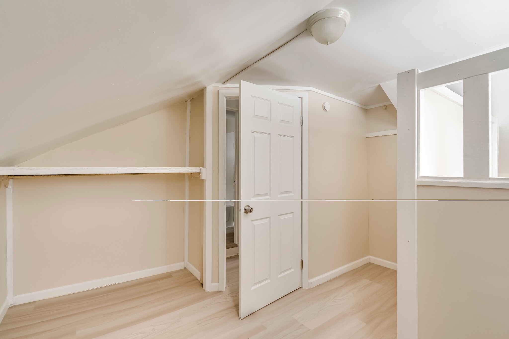 Building Photo - 514 Francis St