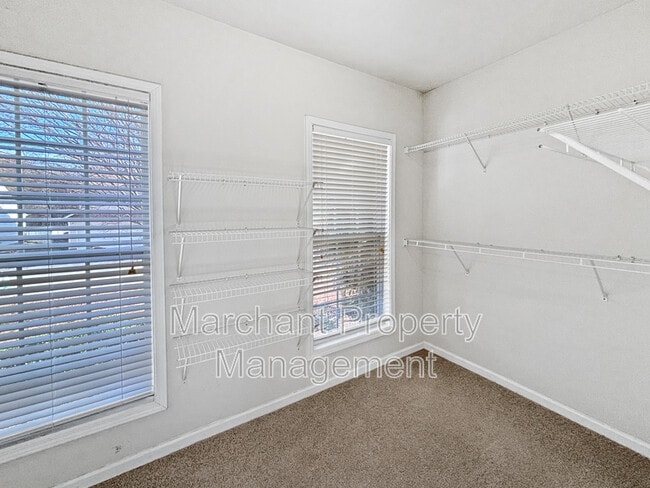 Building Photo - 125 Wild Dogwood Way