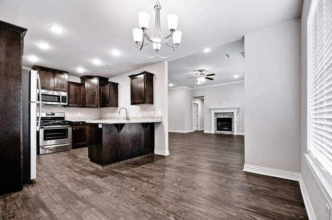 Building Photo - Lovely 3-bedroom home in Bentonville