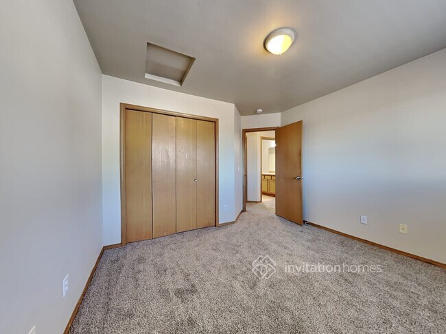 Building Photo - 5719 S 294th Pl