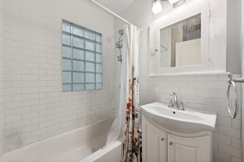 Building Photo - 389 Cleveland Ave S