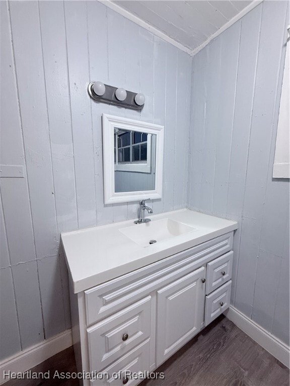 Building Photo - 320 Walnut St