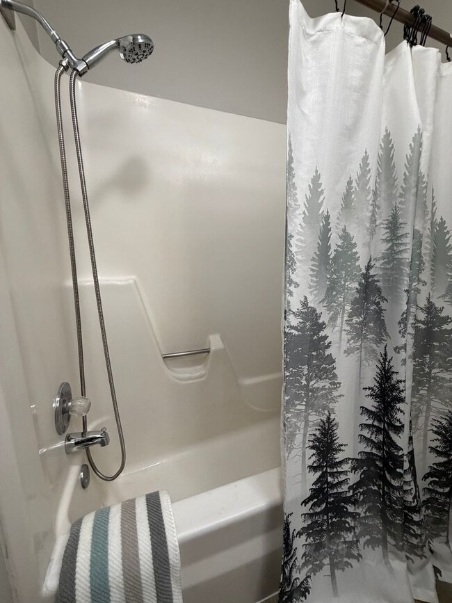 Building Photo - 246-248 Grand Blvd.