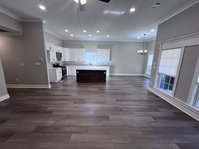 Building Photo - 8817 Stillwater Rd