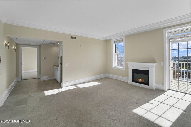 Building Photo - 700 Ocean Ave N