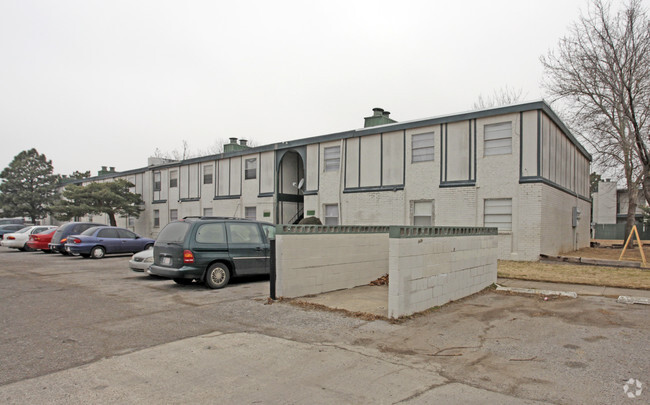 Building Photo - Cameron Court Apartments