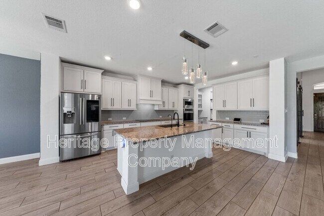 Building Photo - 221 Terramar