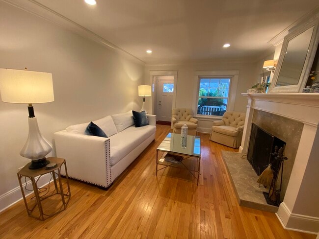 Building Photo - 5 Oakland Terrace