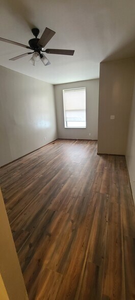 Building Photo - 4410 N 19th St