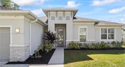 Building Photo - 1810 Calmar