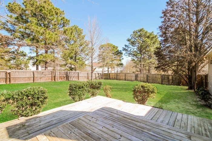 Building Photo - 17 Yorkton Ct