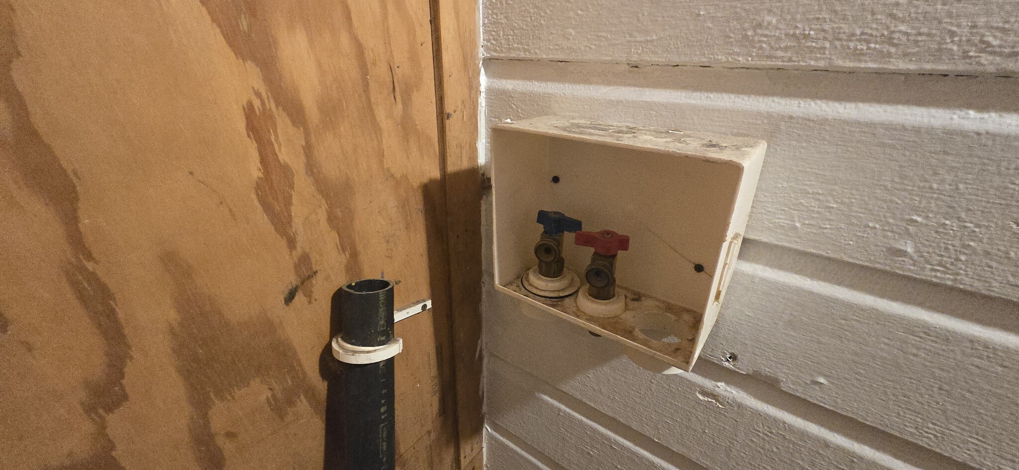 Building Photo - 490 Grand St