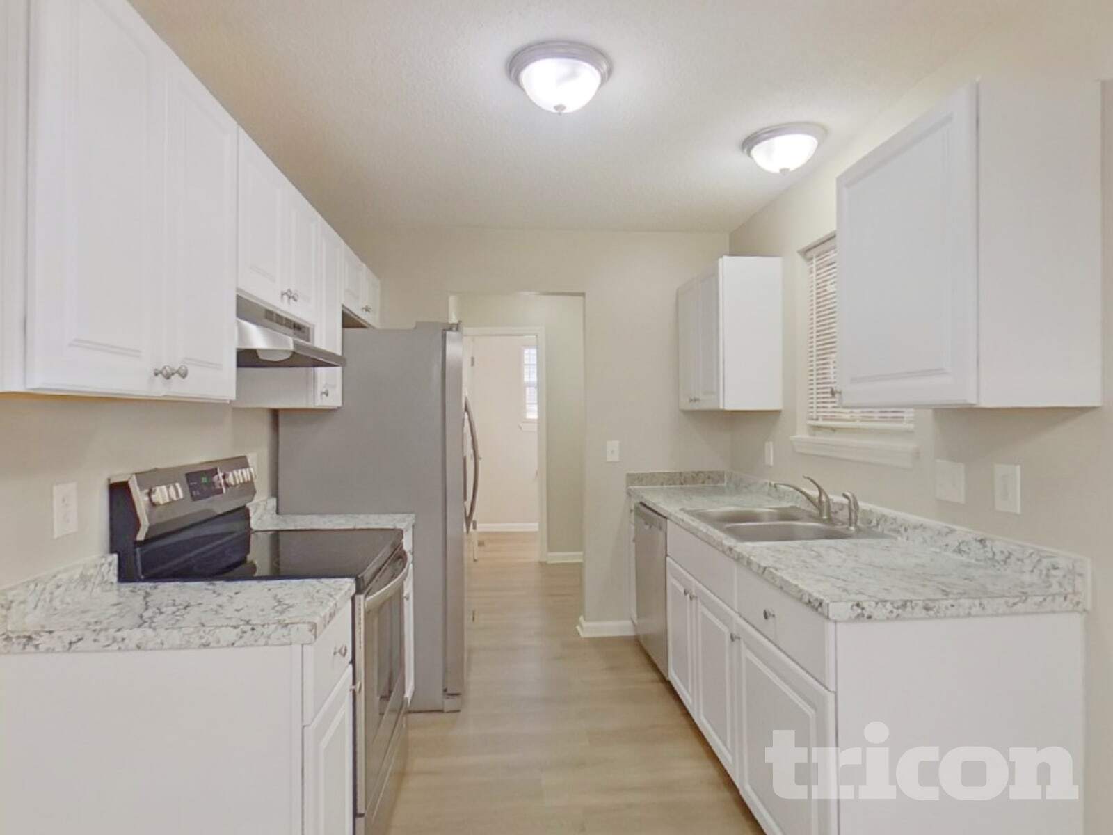 Building Photo - 104 Kells Dr