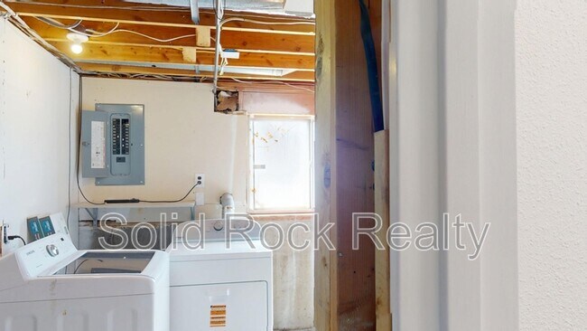 Building Photo - 7336 Franconia Dr