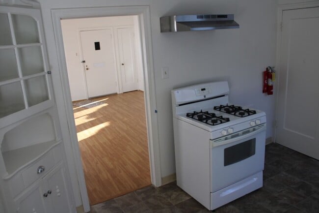 Building Photo - 500 Civic Center St